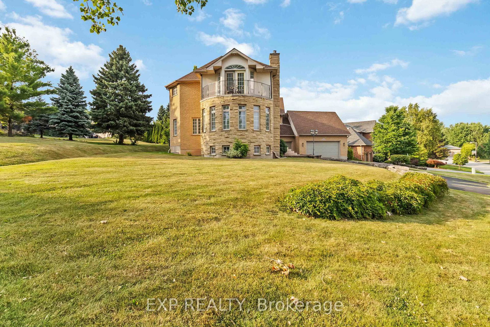 1401 Tamworth Court • Burlington, ON photo 16