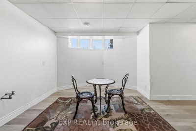 1401 Tamworth Court • Burlington, ON photo 9
