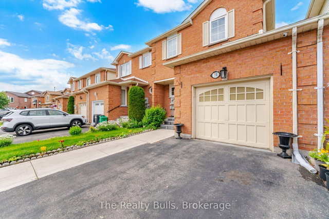 38 Thorntree Crescent
