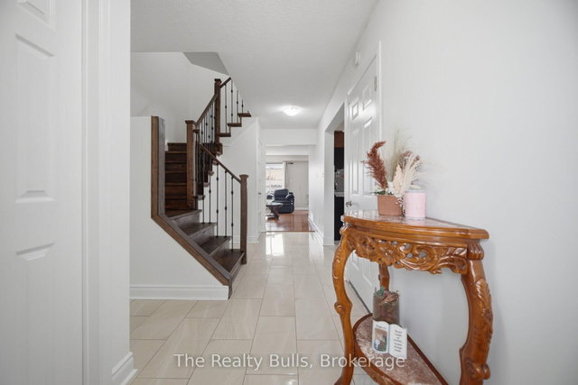 38 Thorntree Crescent
