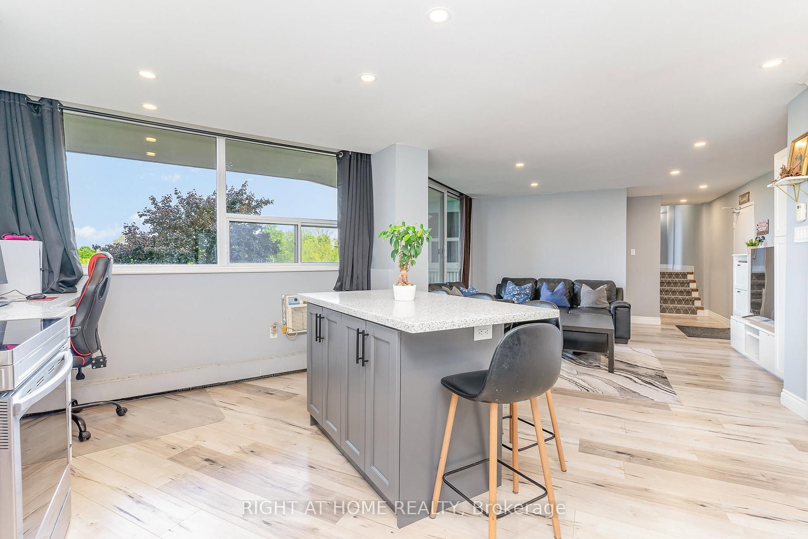 530 Lolita Gardens • #505 • Mississauga, ON photo 7