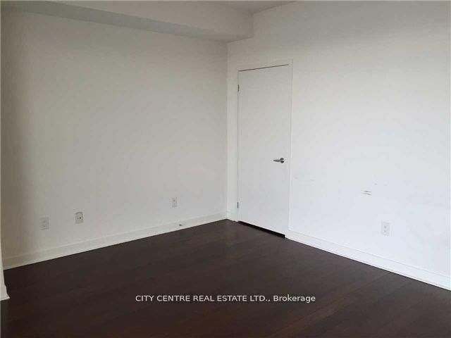 2901 - 360 Square One Drive