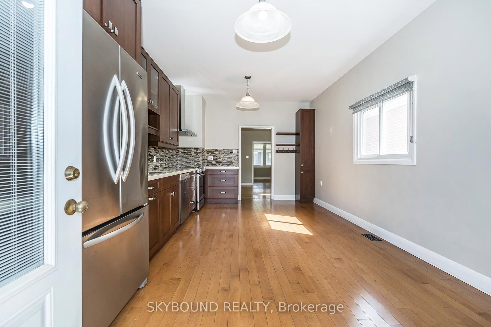 5 Manchester Avenue • Toronto, ON photo 9