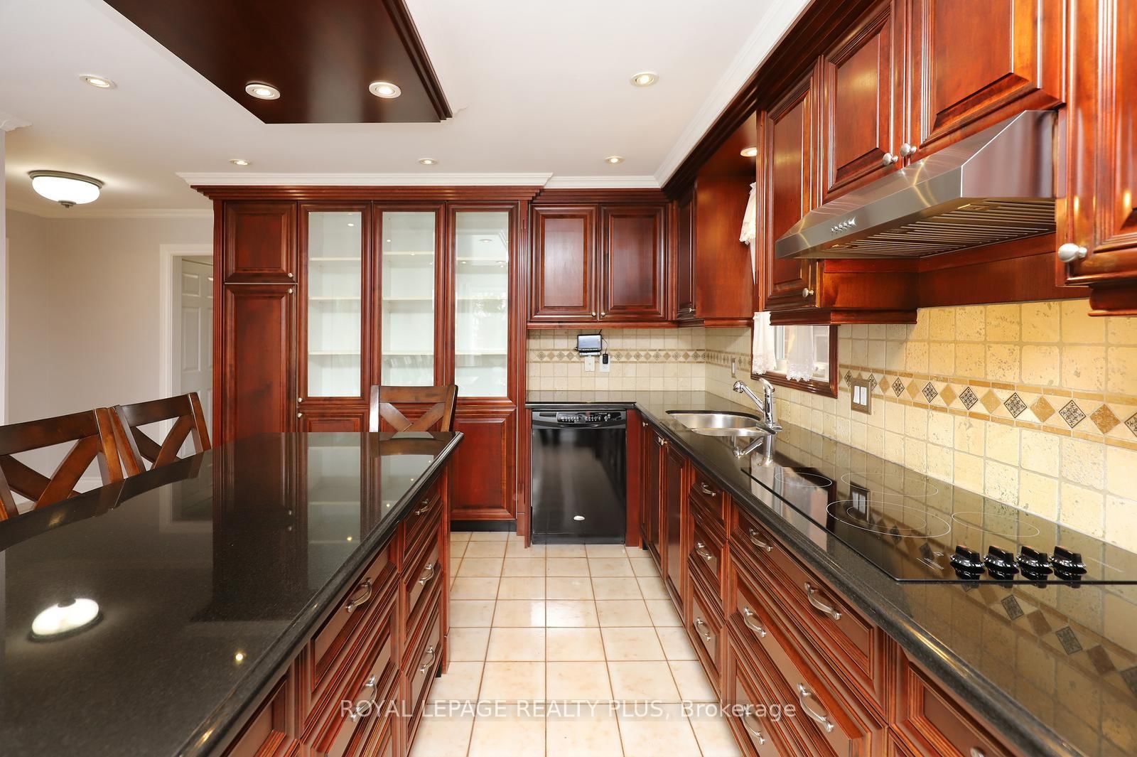 1086 Hedge Drive • Mississauga, ON photo 13