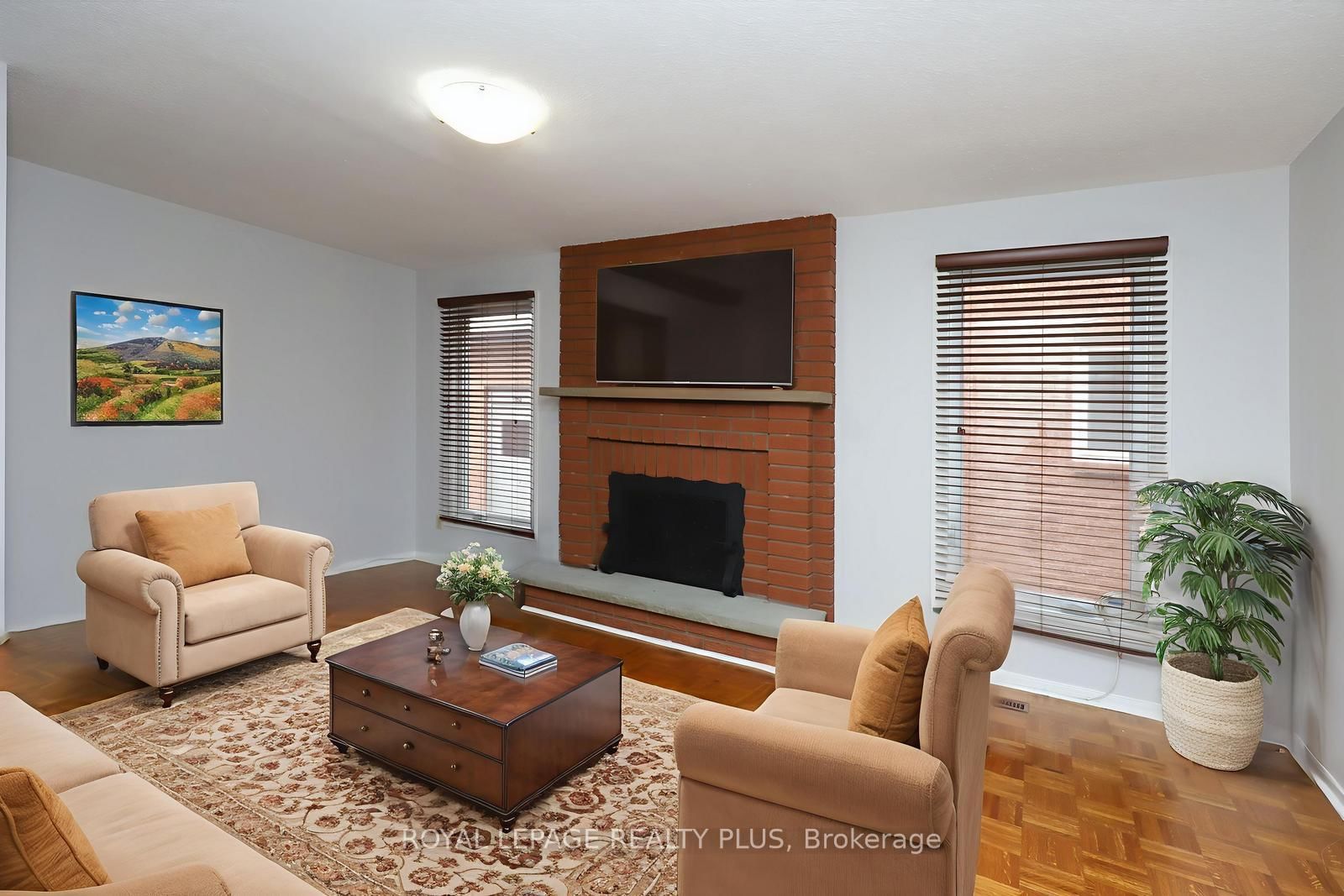 1086 Hedge Drive • Mississauga, ON photo 15