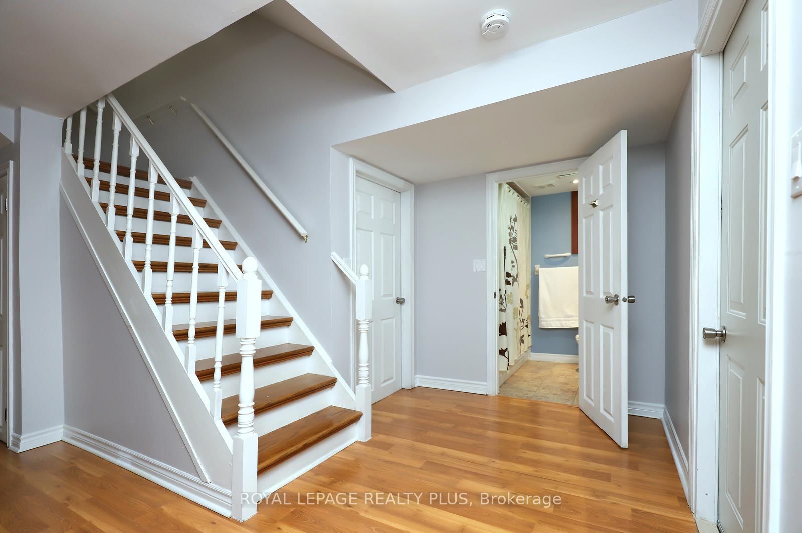 1086 Hedge Drive • Mississauga, ON photo 31
