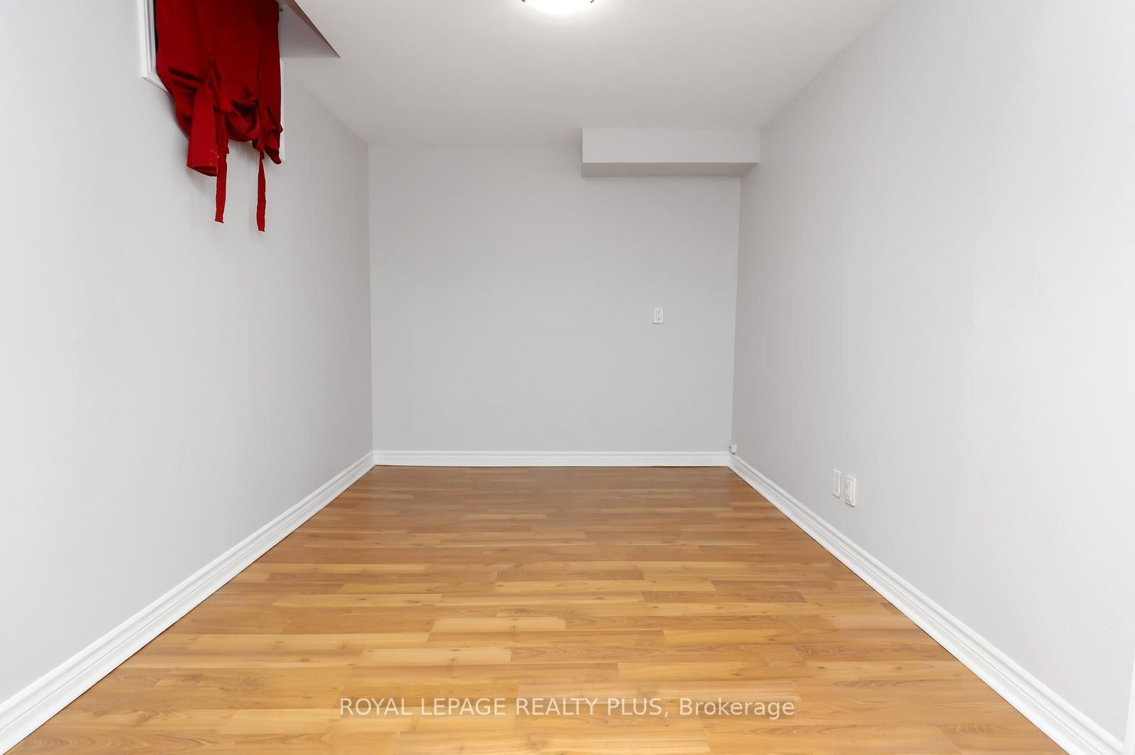 1086 Hedge Drive • Mississauga, ON photo 37