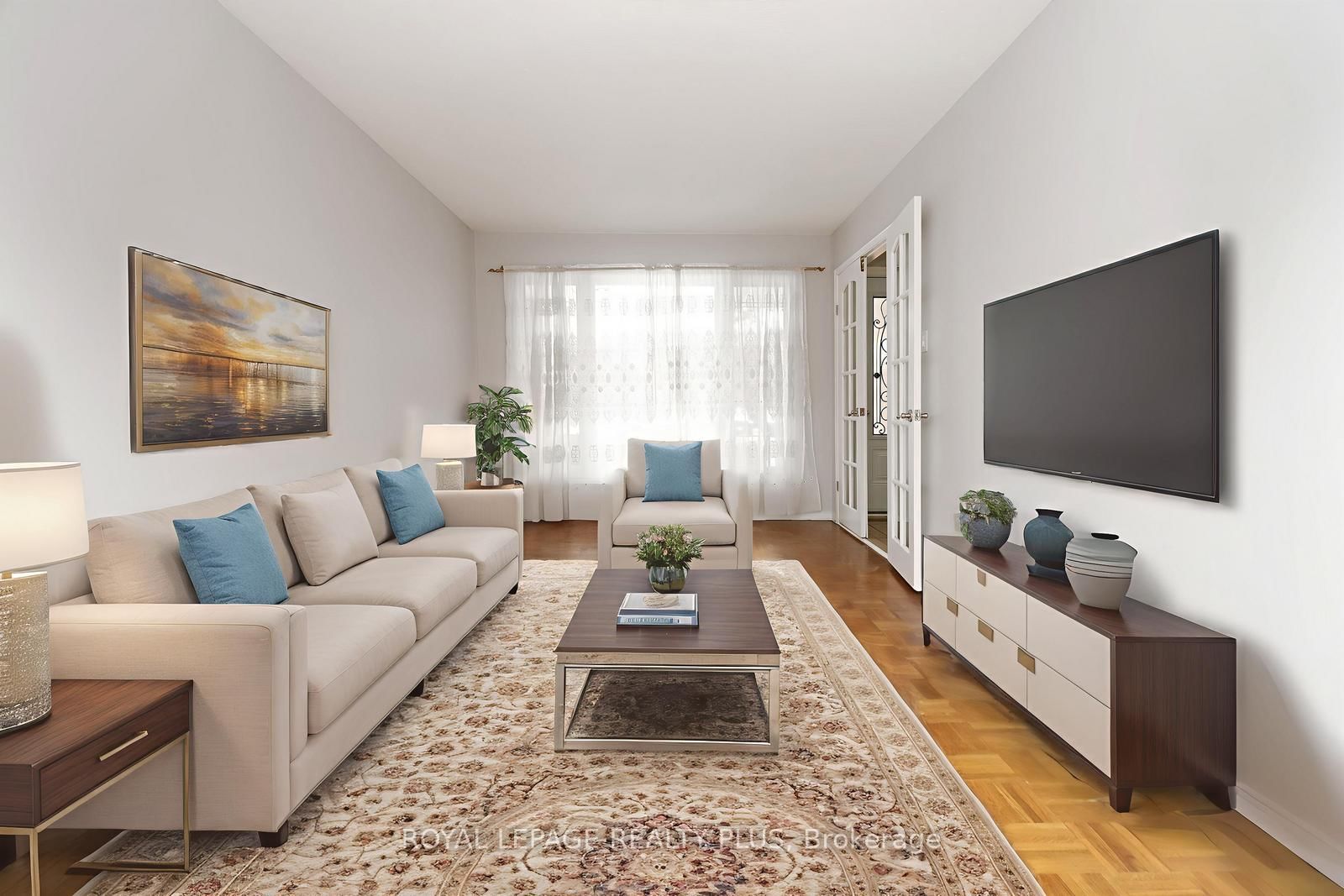 1086 Hedge Drive • Mississauga, ON photo 4