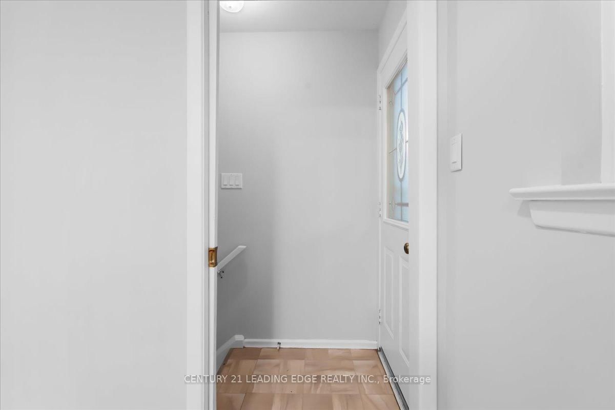 201 S Mcmurchy Avenue • Brampton, ON photo 22