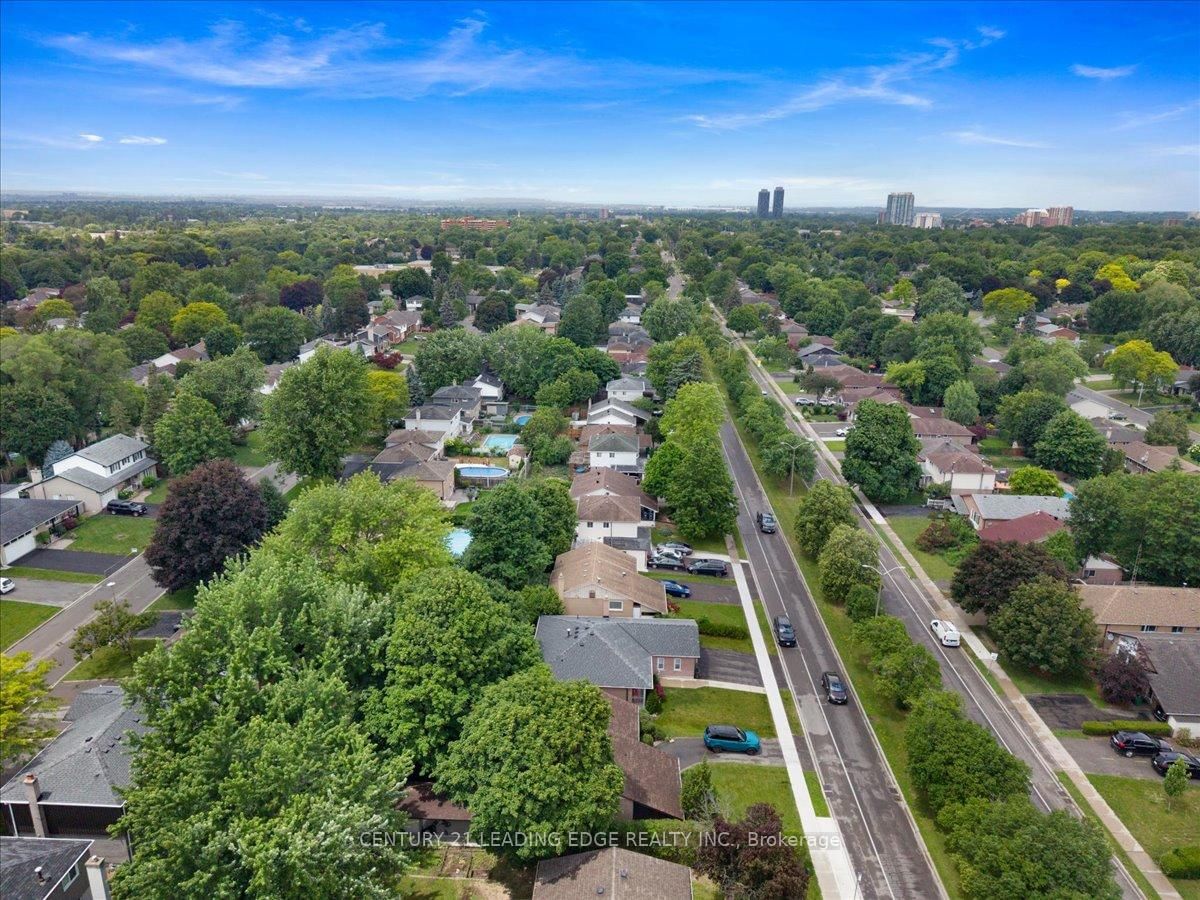 201 S Mcmurchy Avenue • Brampton, ON photo 35