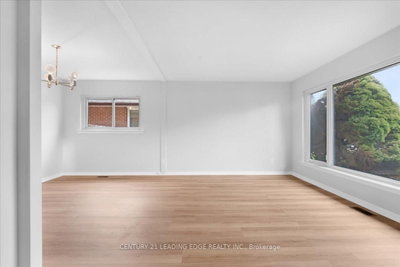 201 S Mcmurchy Avenue • Brampton, ON photo 5