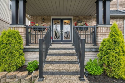 308 Fasken Court • Milton, ON photo 4