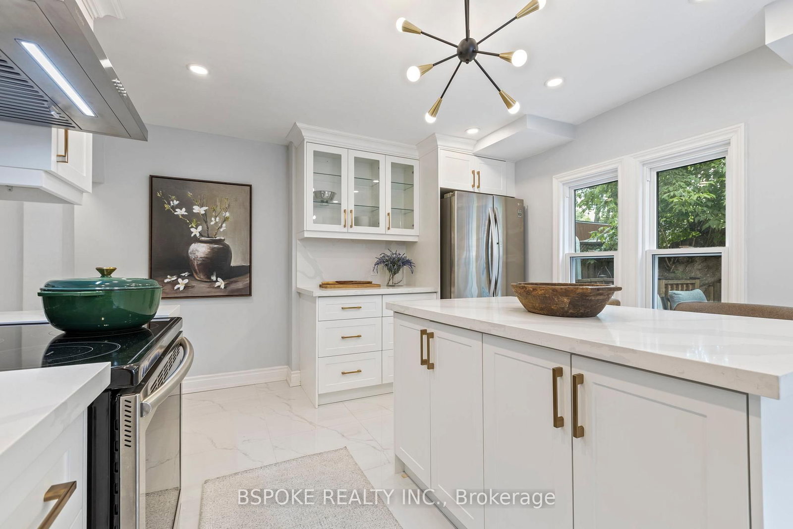 15 Burlington Toronto,ON M8V 2L1 — Photo 15