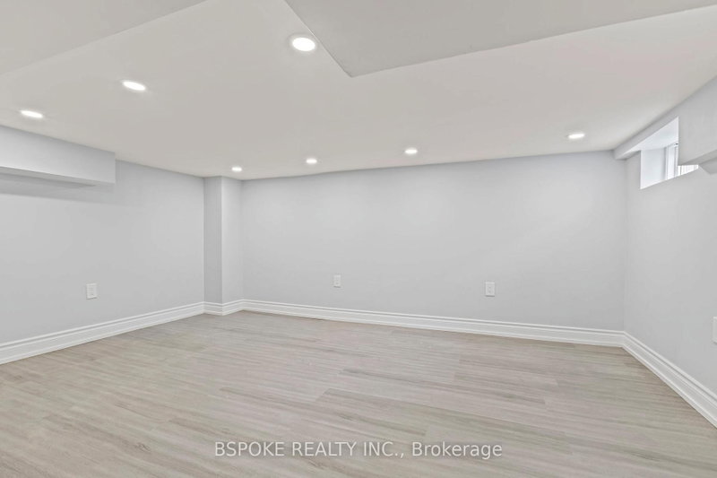 15 Burlington Toronto,ON M8V 2L1 — Photo 28