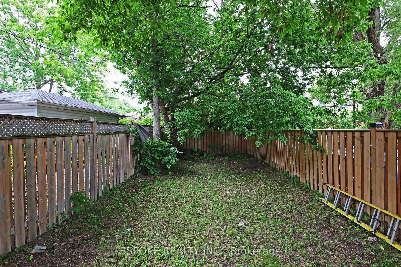 15 Burlington Toronto,ON M8V 2L1 — Photo 35