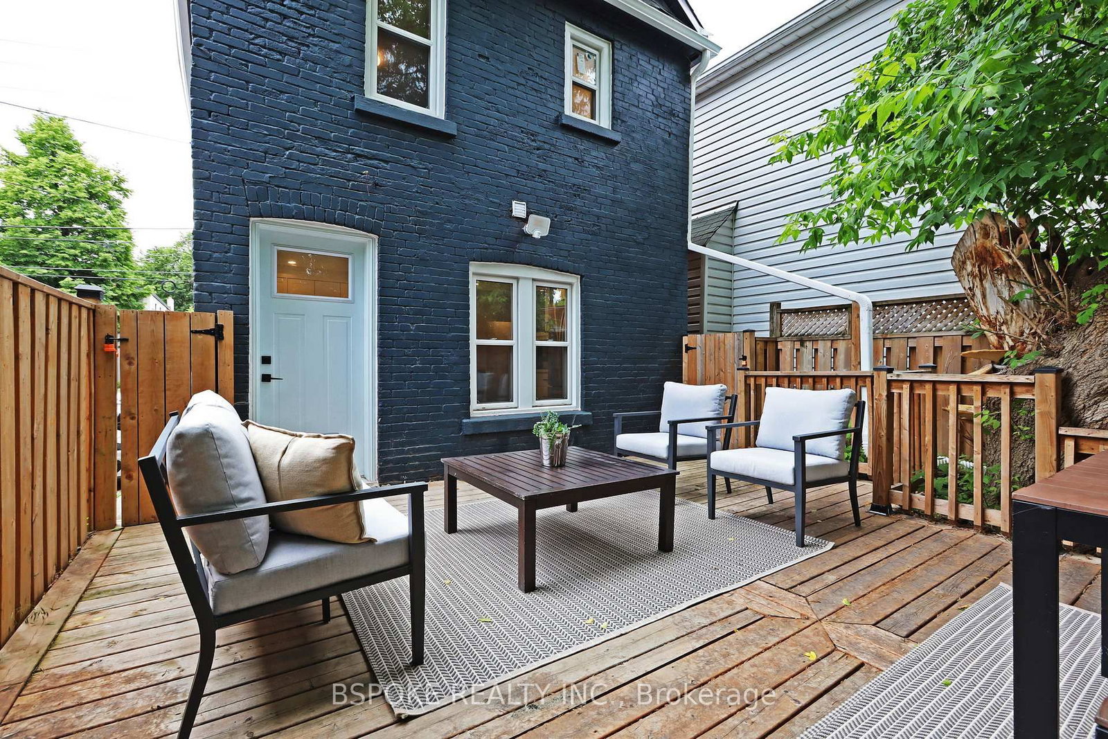 15 Burlington Toronto,ON M8V 2L1 — Photo 40