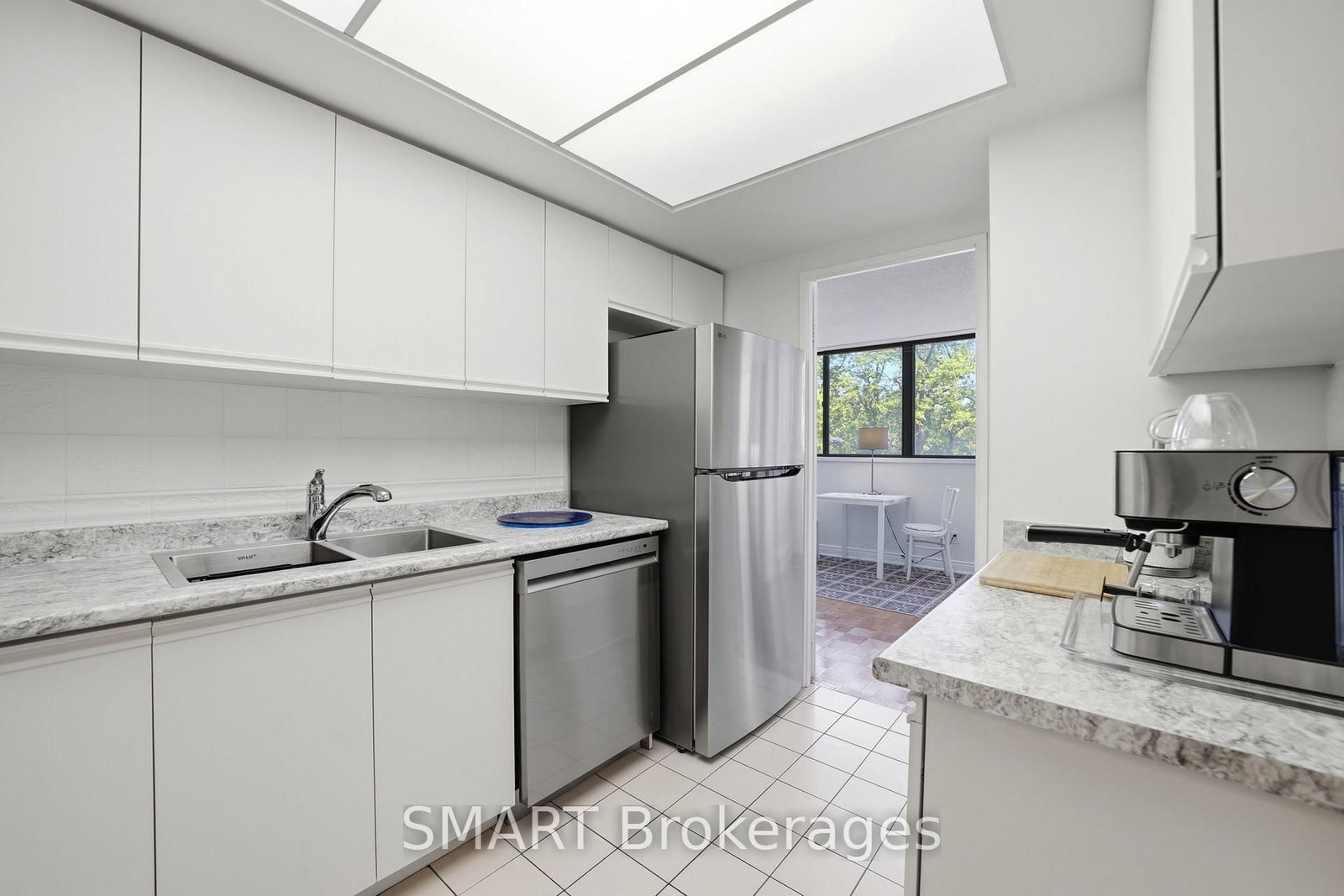 1111 Bough Beeches Boulevard • #203 • Mississauga, ON photo 13