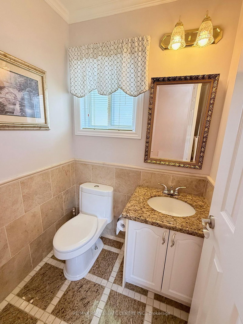 7264 Seabreeze Mississauga,ON L5N 6K7 — Photo 13