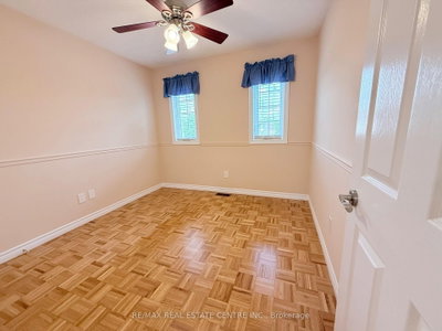7264 Seabreeze Mississauga,ON L5N 6K7 — Photo 30