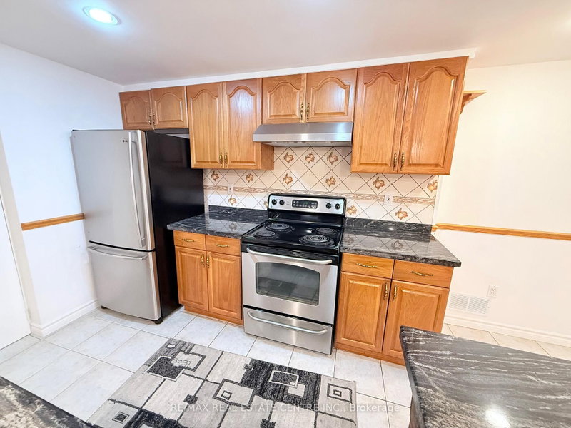 7264 Seabreeze Mississauga,ON L5N 6K7 — Photo 34