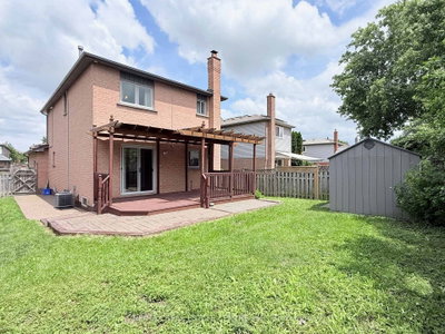 7264 Seabreeze Mississauga,ON L5N 6K7 — Photo 42