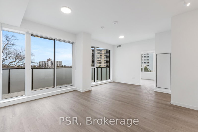 home for lease on 508-4365 Bloor Street W