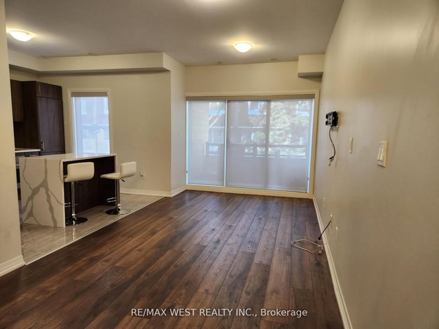 215 - 1165 Journeyman Lane
