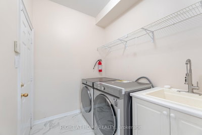 3737 Brinwood Mississauga,ON L5M 7G9 — Photo 21