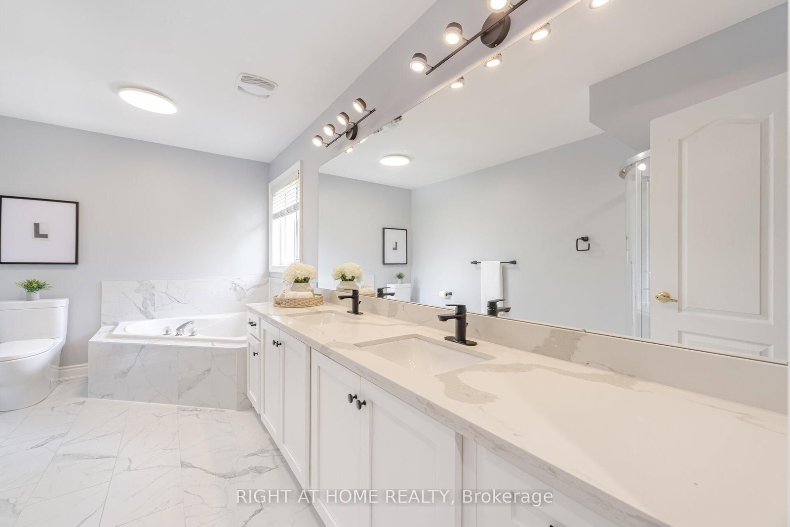 3737 Brinwood Mississauga,ON L5M 7G9 — Photo 28