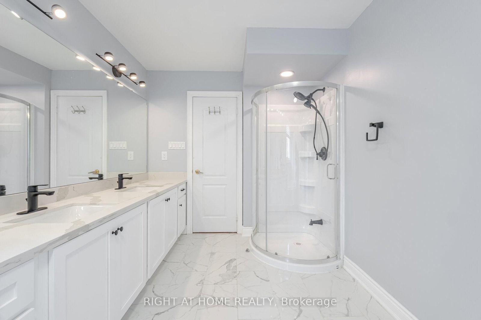 3737 Brinwood Mississauga,ON L5M 7G9 — Photo 30