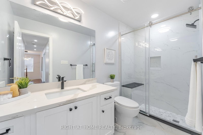 3737 Brinwood Mississauga,ON L5M 7G9 — Photo 37