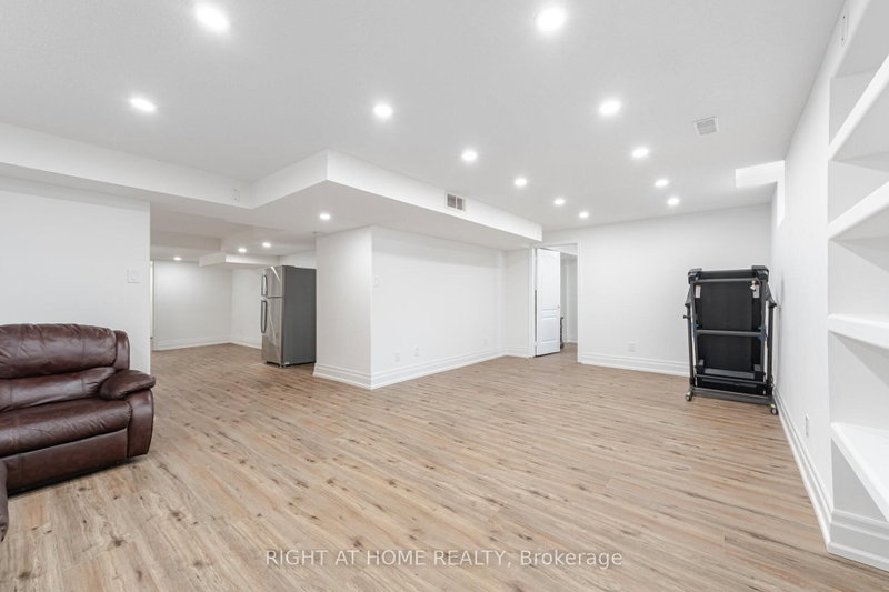 3737 Brinwood Mississauga,ON L5M 7G9 — Photo 40