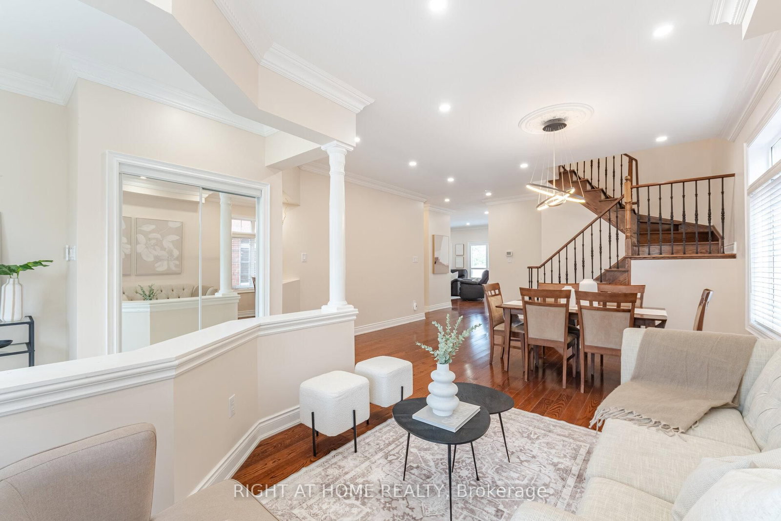 3737 Brinwood Mississauga,ON L5M 7G9 — Photo 7