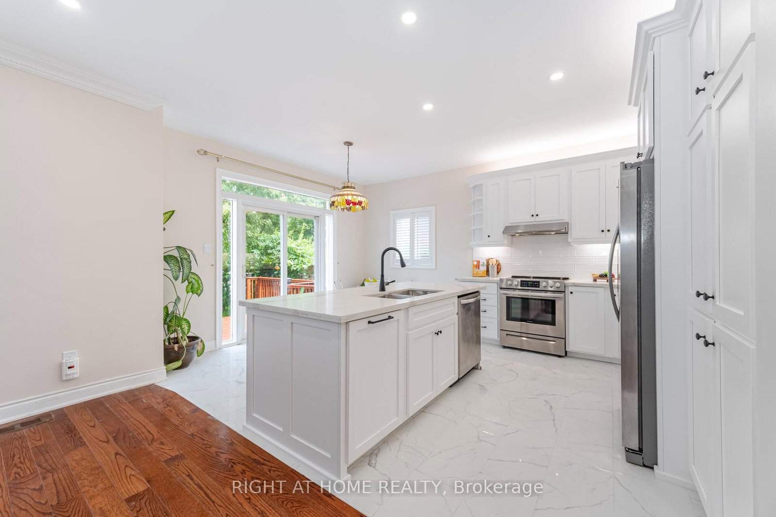 3737 Brinwood Mississauga,ON L5M 7G9 — Photo 9