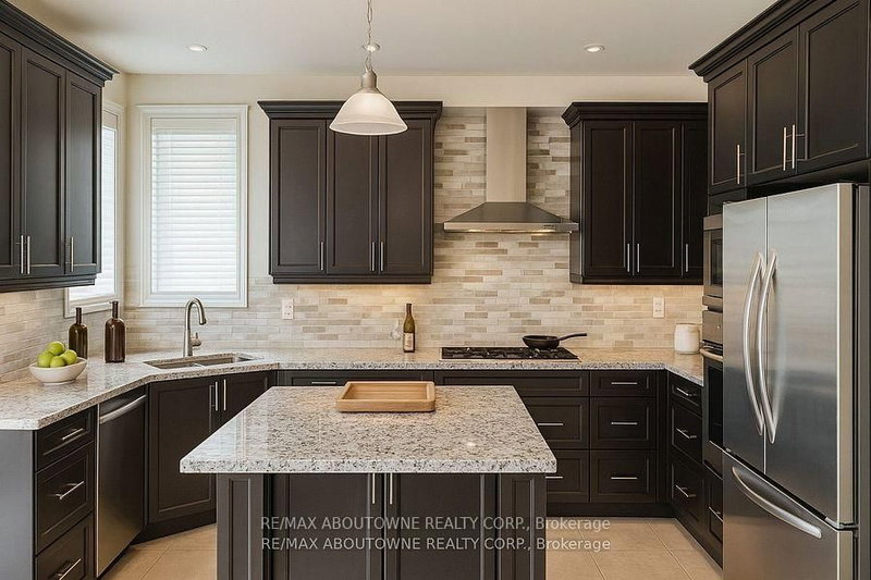 586 Hidden Oakville,ON L6M 0N3 — Photo 2