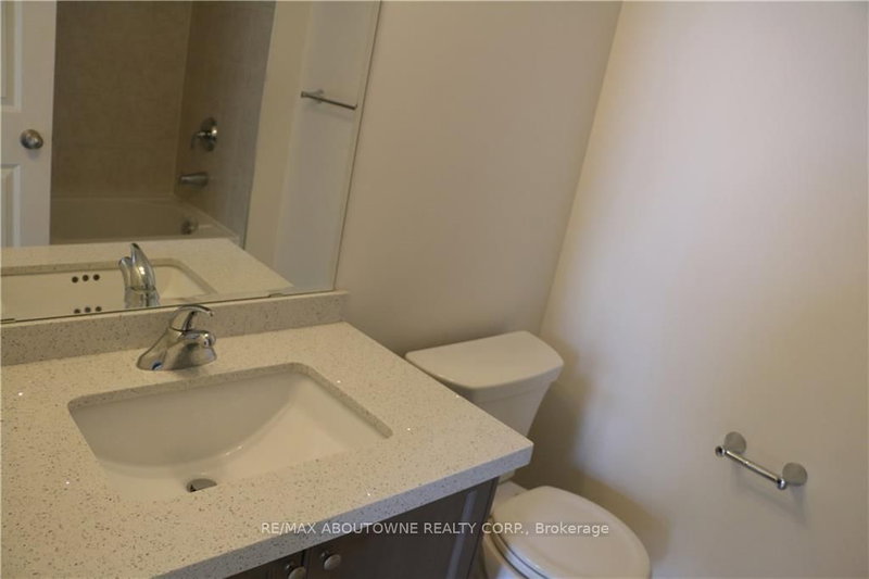 586 Hidden Oakville,ON L6M 0N3 — Photo 20