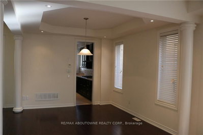 586 Hidden Oakville,ON L6M 0N3 — Photo 7