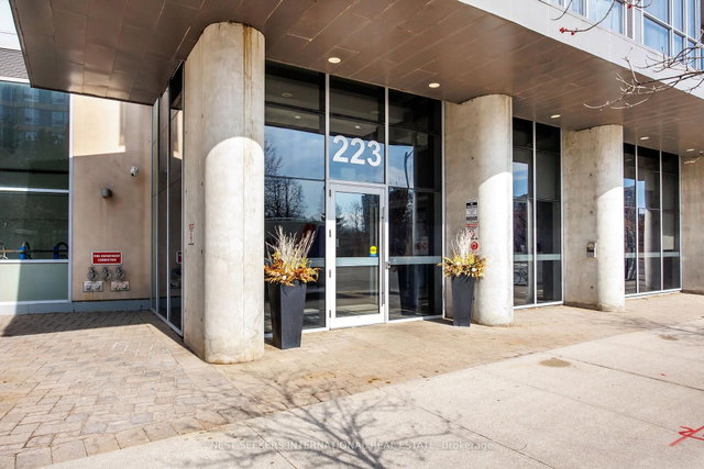 911 - 223 Webb Drive