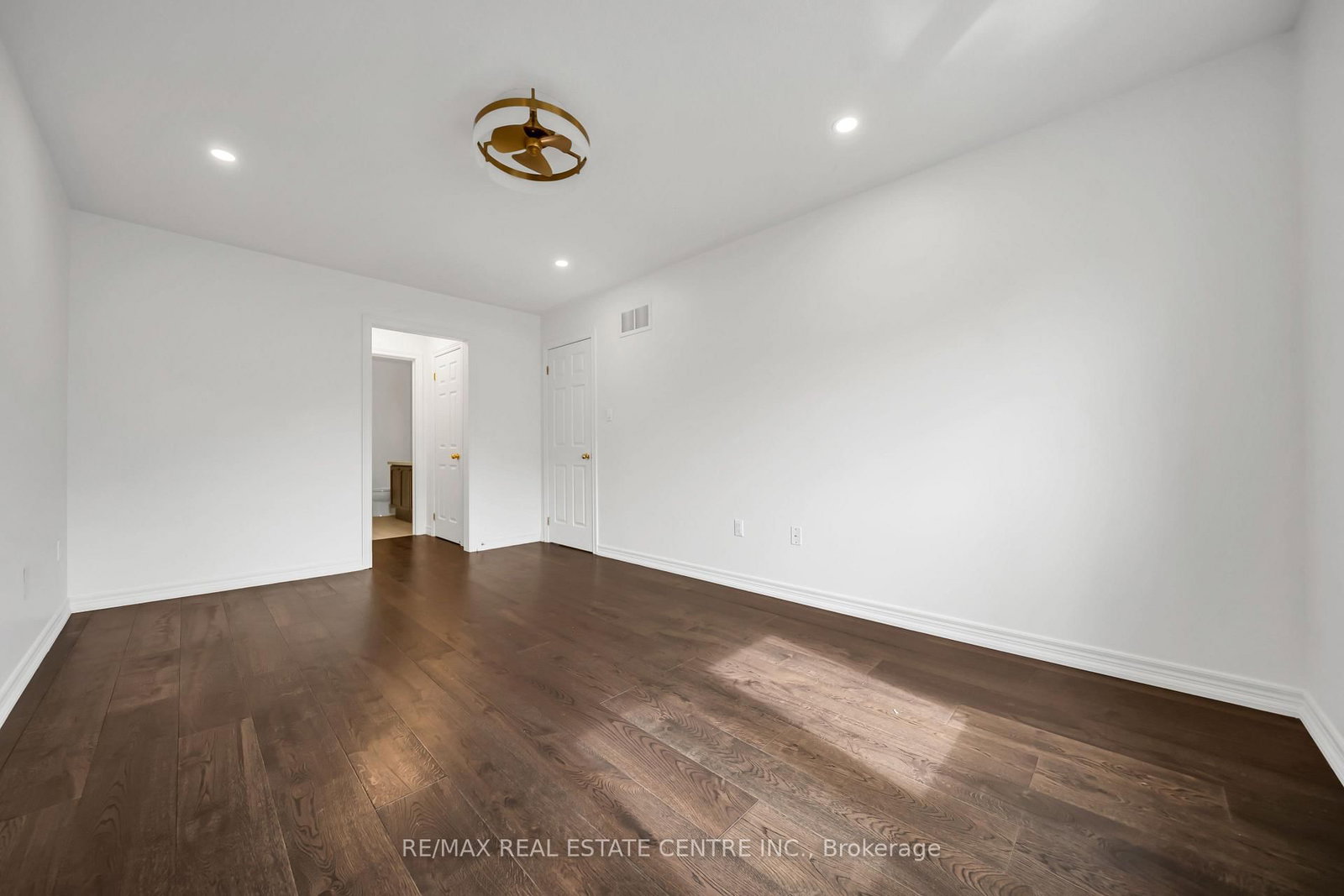 8 Munch Place • Milton, ON photo 32