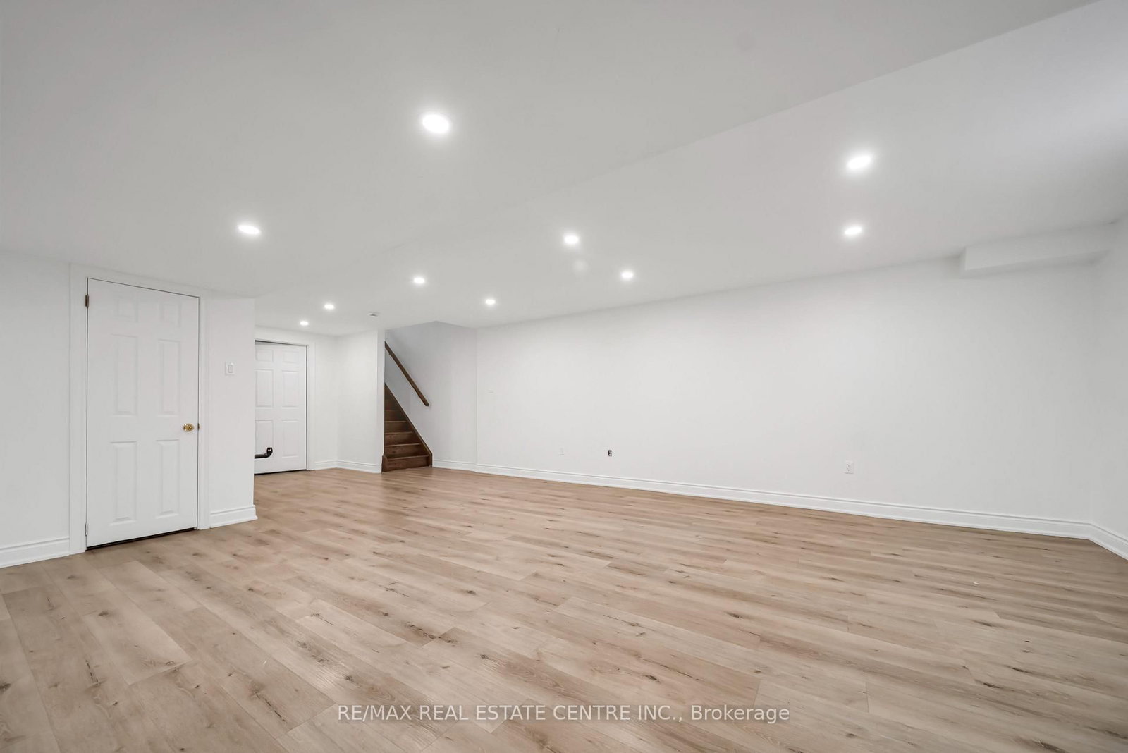 8 Munch Place • Milton, ON photo 44