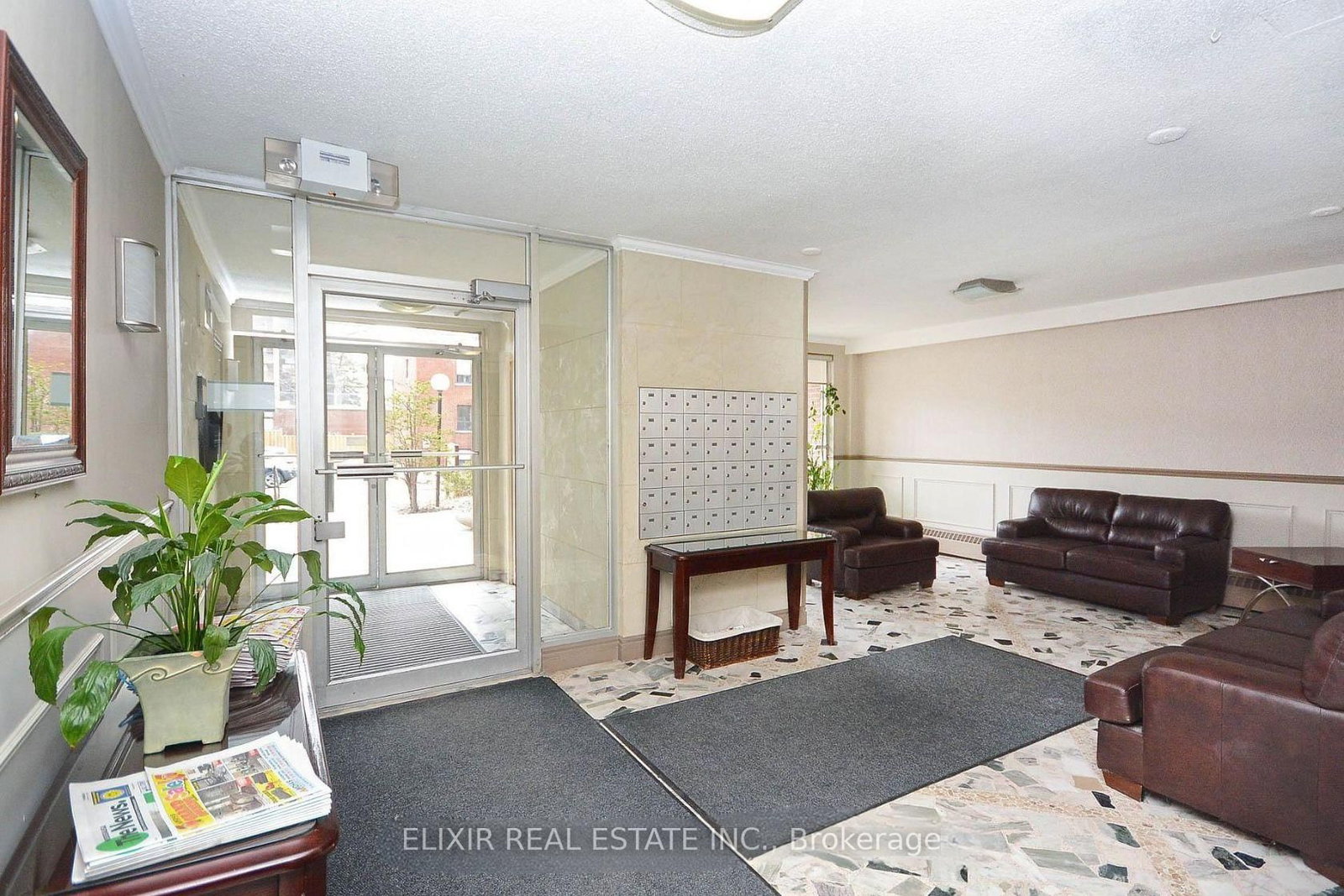 15 Elizabeth Street N • #605 • Mississauga, ON photo 7