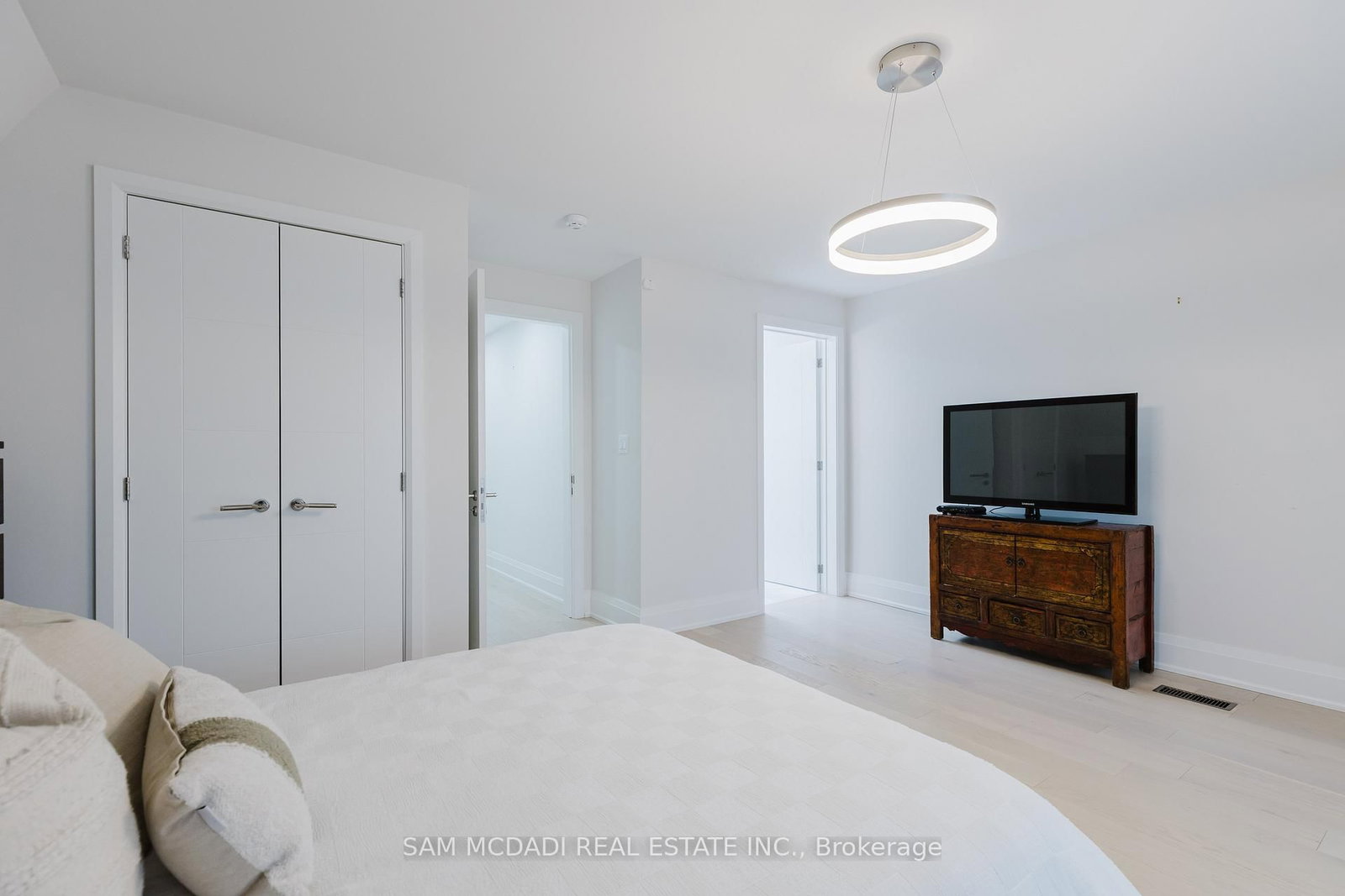 11A Maple Avenue N • Mississauga, ON photo 32