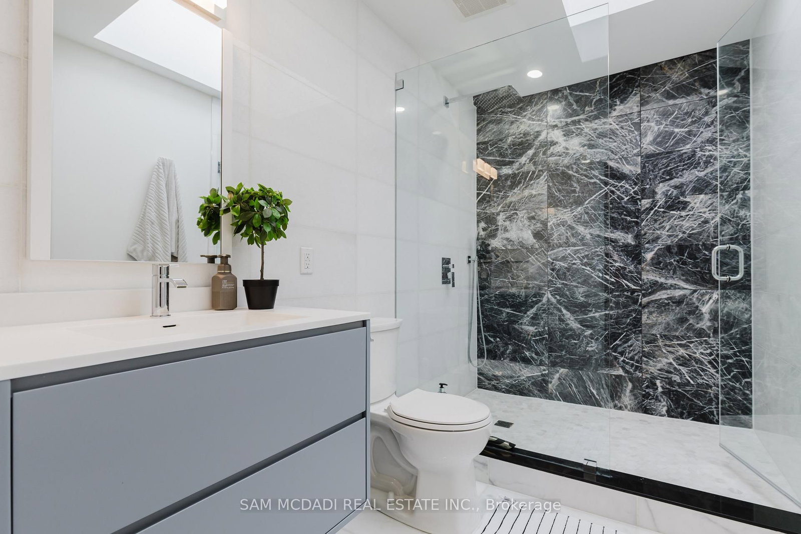 11A Maple Avenue N • Mississauga, ON photo 34