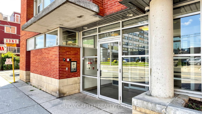 210 - 1375 Dupont Street