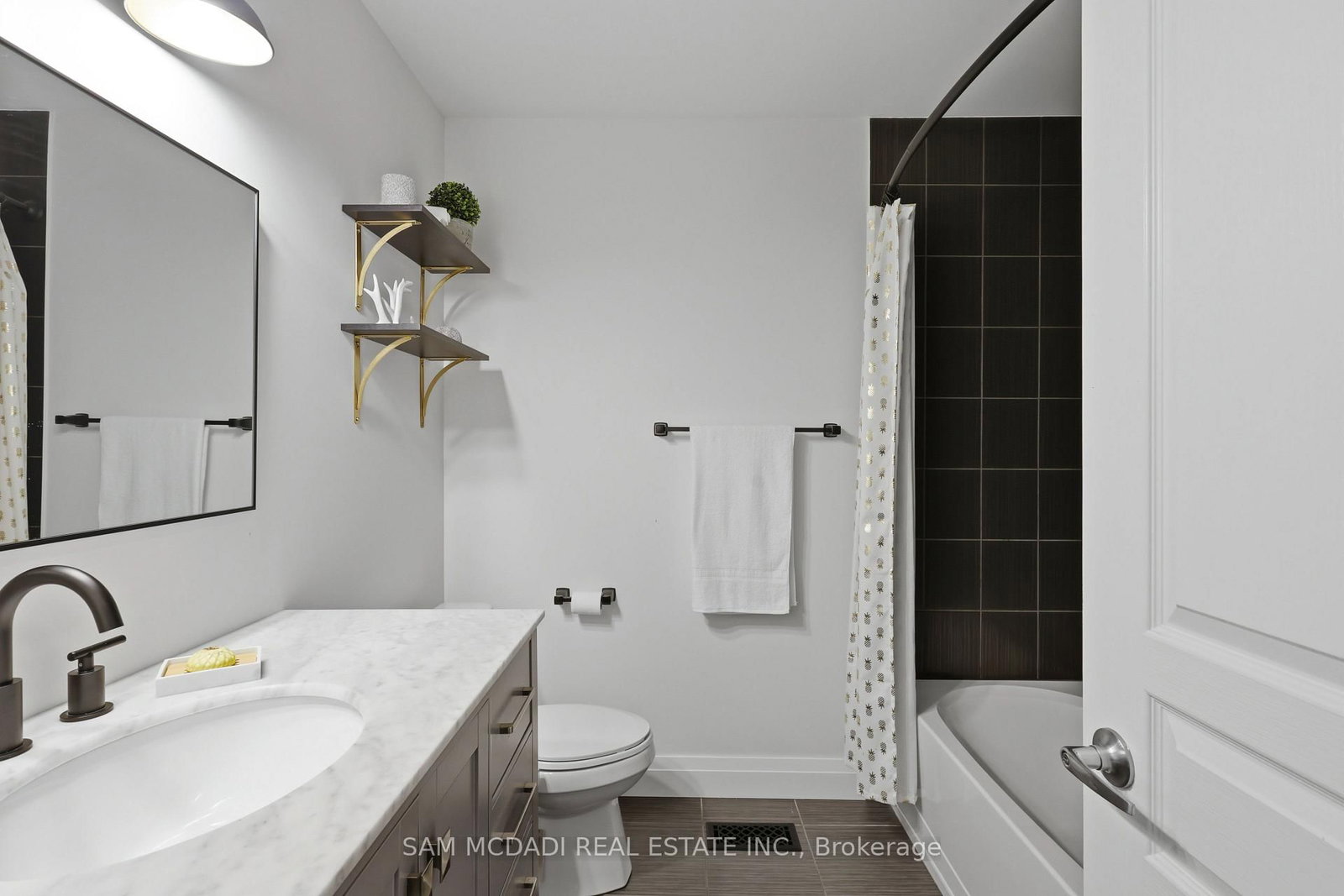 4154 Galileo Common • Burlington, ON photo 25