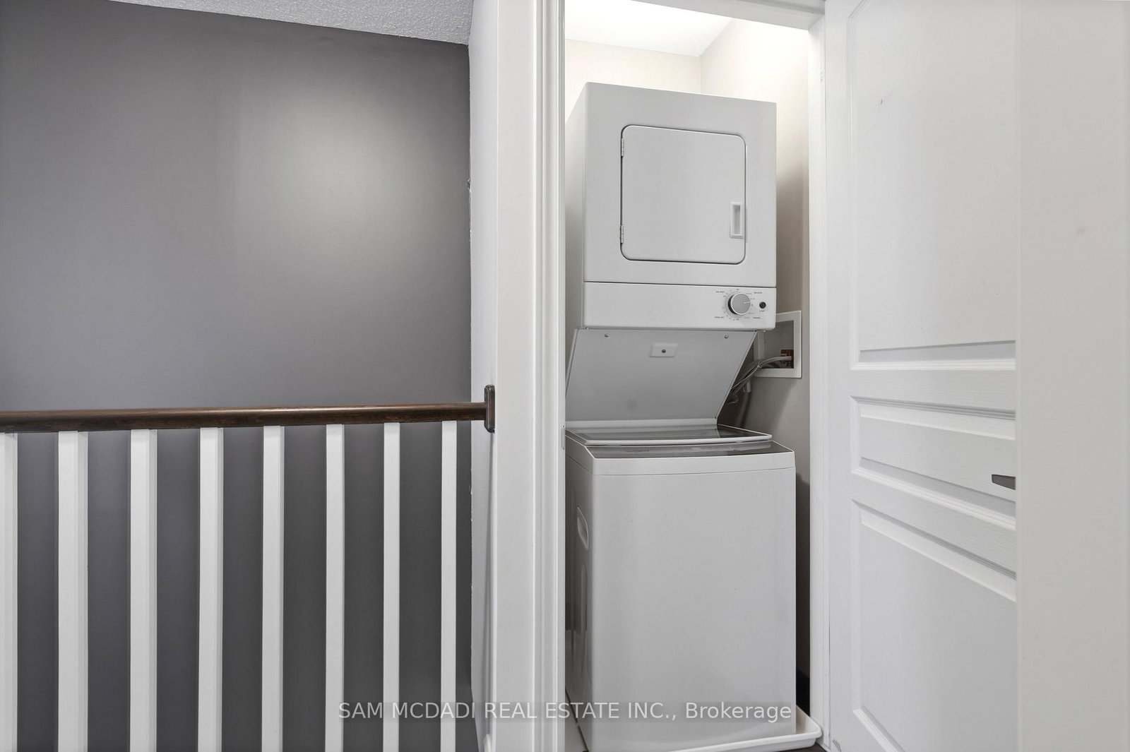 4154 Galileo Common • Burlington, ON photo 29