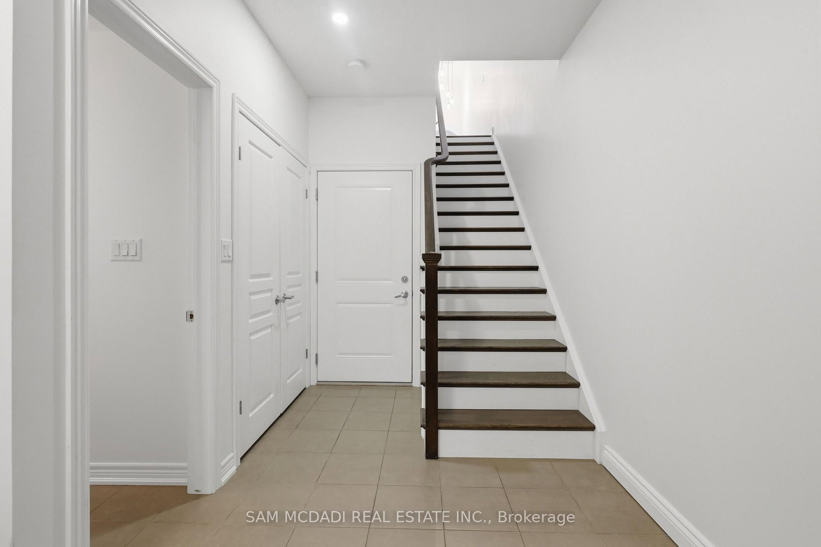 4154 Galileo Common • Burlington, ON photo 30