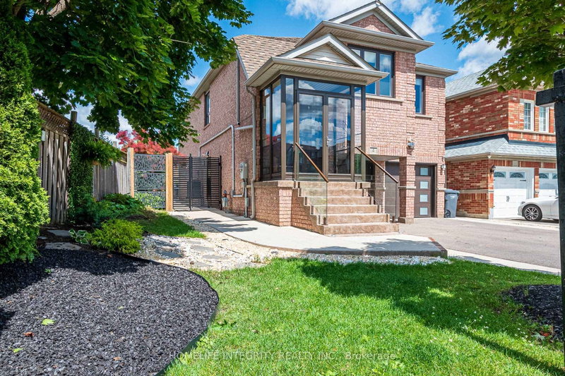 4 Silverbell Court