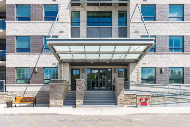 520 - 383 Main Street E