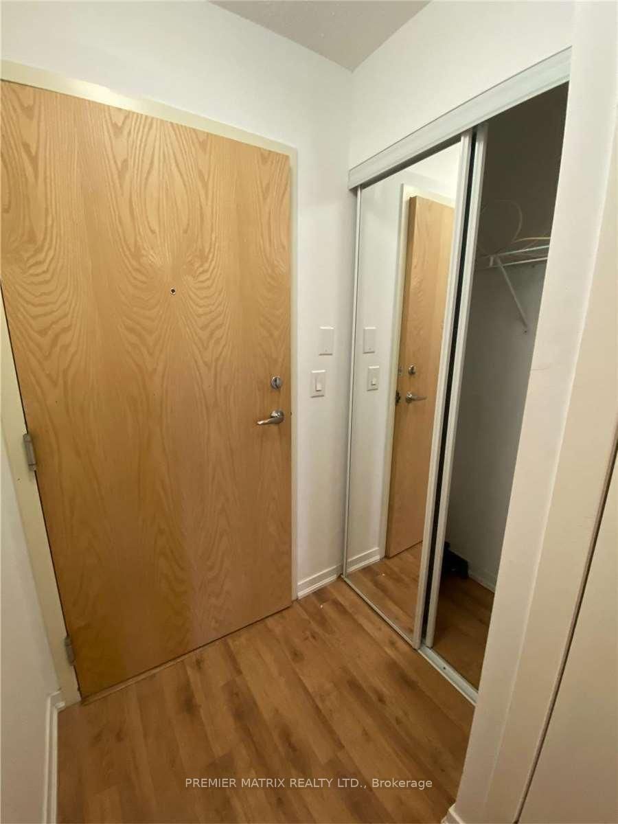 620-38 Joe Shuster Way, Toronto, ON, photo 2